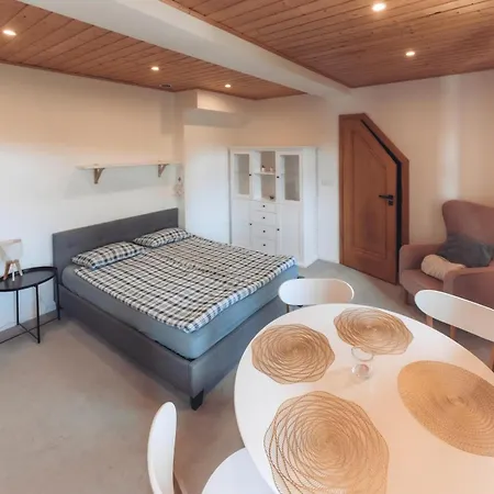 W Stolowych Pansiyon Lezyce (Lower Silesia)